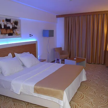 Egge Otel 2*